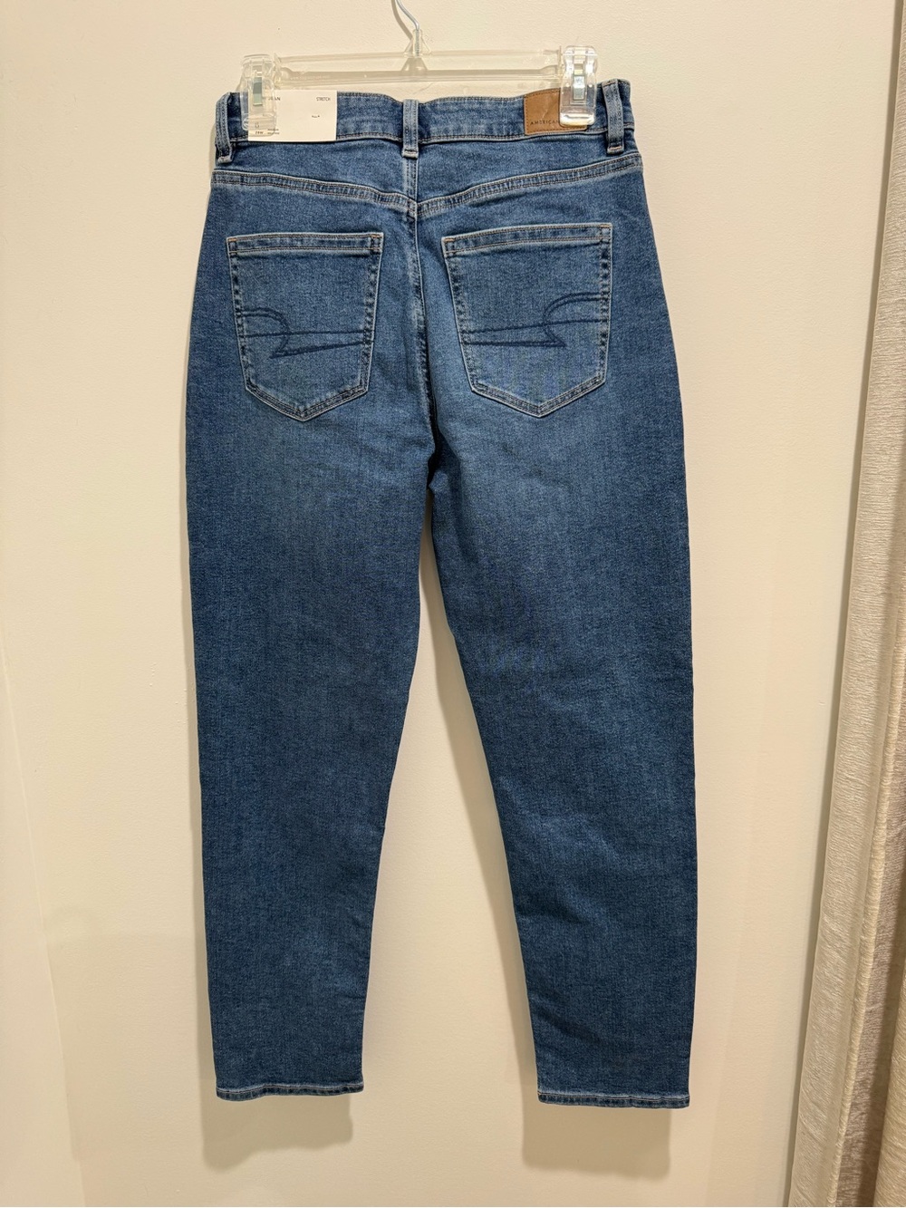 American Eagle Stretch Mom Jean Classic Blue High Rise Jeans Size 6 - Picture 6 of 10